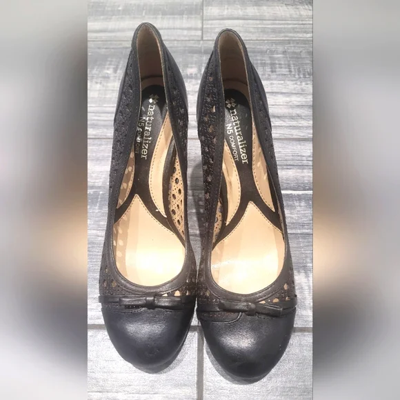 Naturalizer Shoes Naturalizer Black Perforated Pumps Size